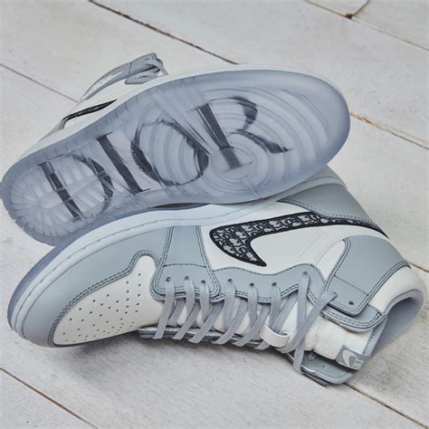 where to buy dior shoes